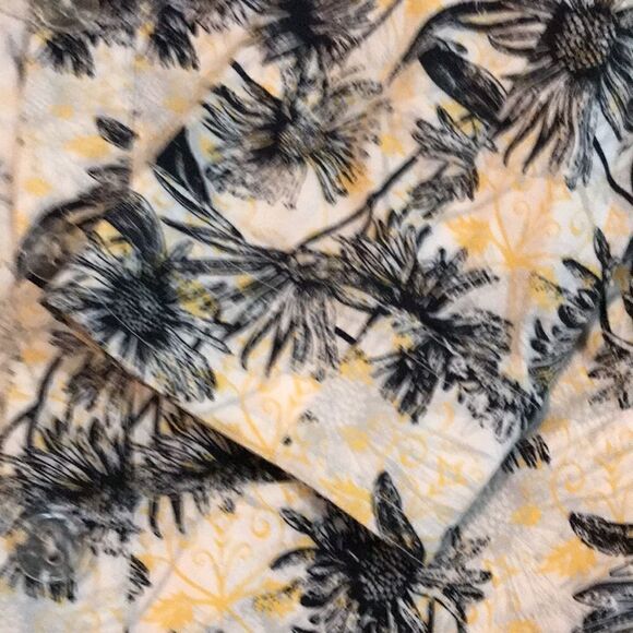 Ladies blouse/jacket  - Picture 4 of 6